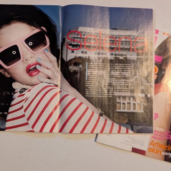 Selena Gomez GL Magazine 2 issues - Aug/Sep 2010, Aug/Sept 2011 - Picture 4 of 4
